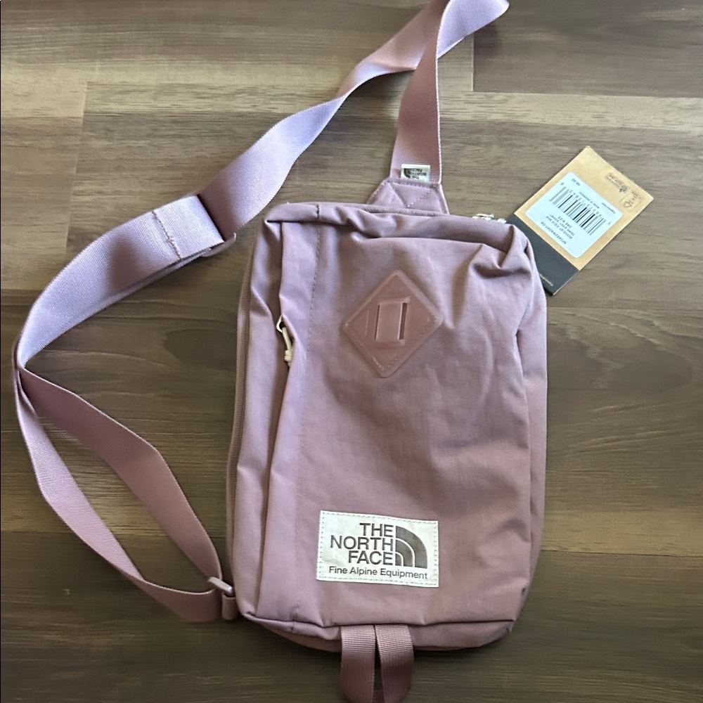 The North Face Men's Mauve Sling Bag